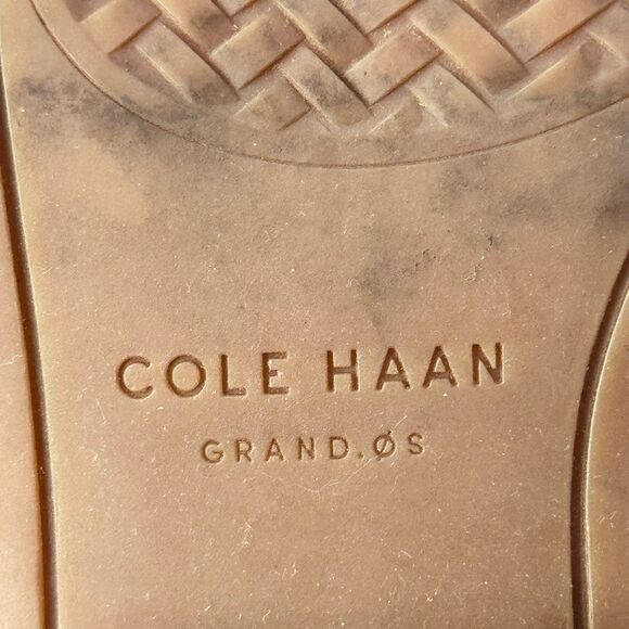 Cole Haan Grand Riona Ankle Bootie Slouch Back Zip Black Suede Womens Size 7B - Picture 8 of 9